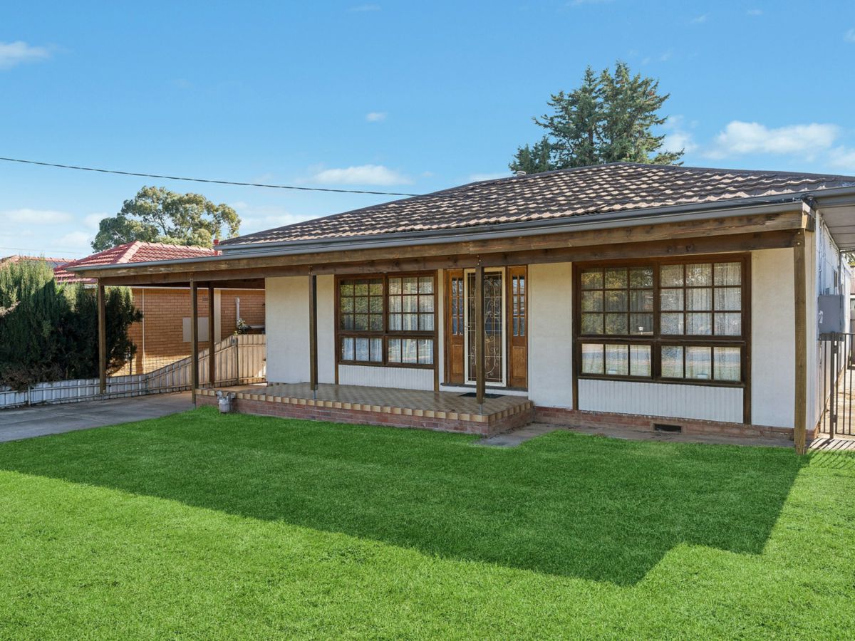 29 Ceduna Street, Mount Austin - image 2