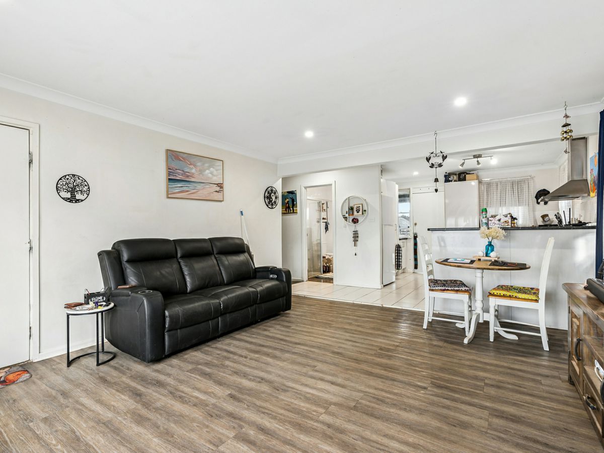 56 Ashmont Avenue, Ashmont - image 3