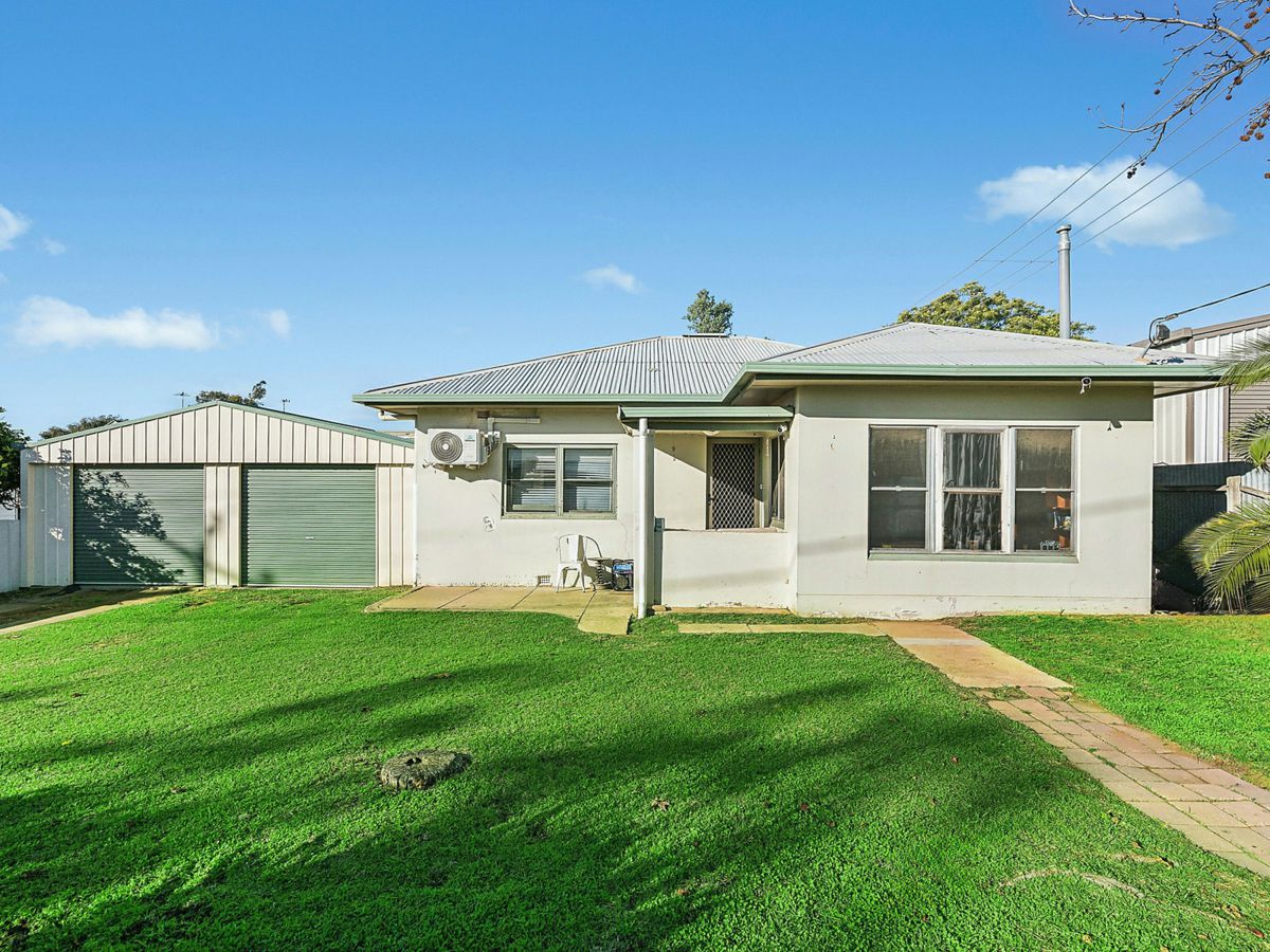6 Myall Street, Leeton - image 2