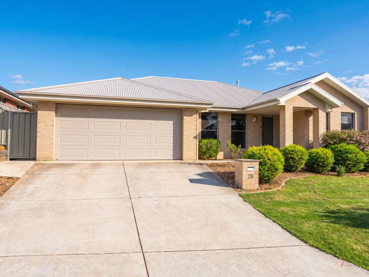 28 Osprey Street, Thurgoona - image 2