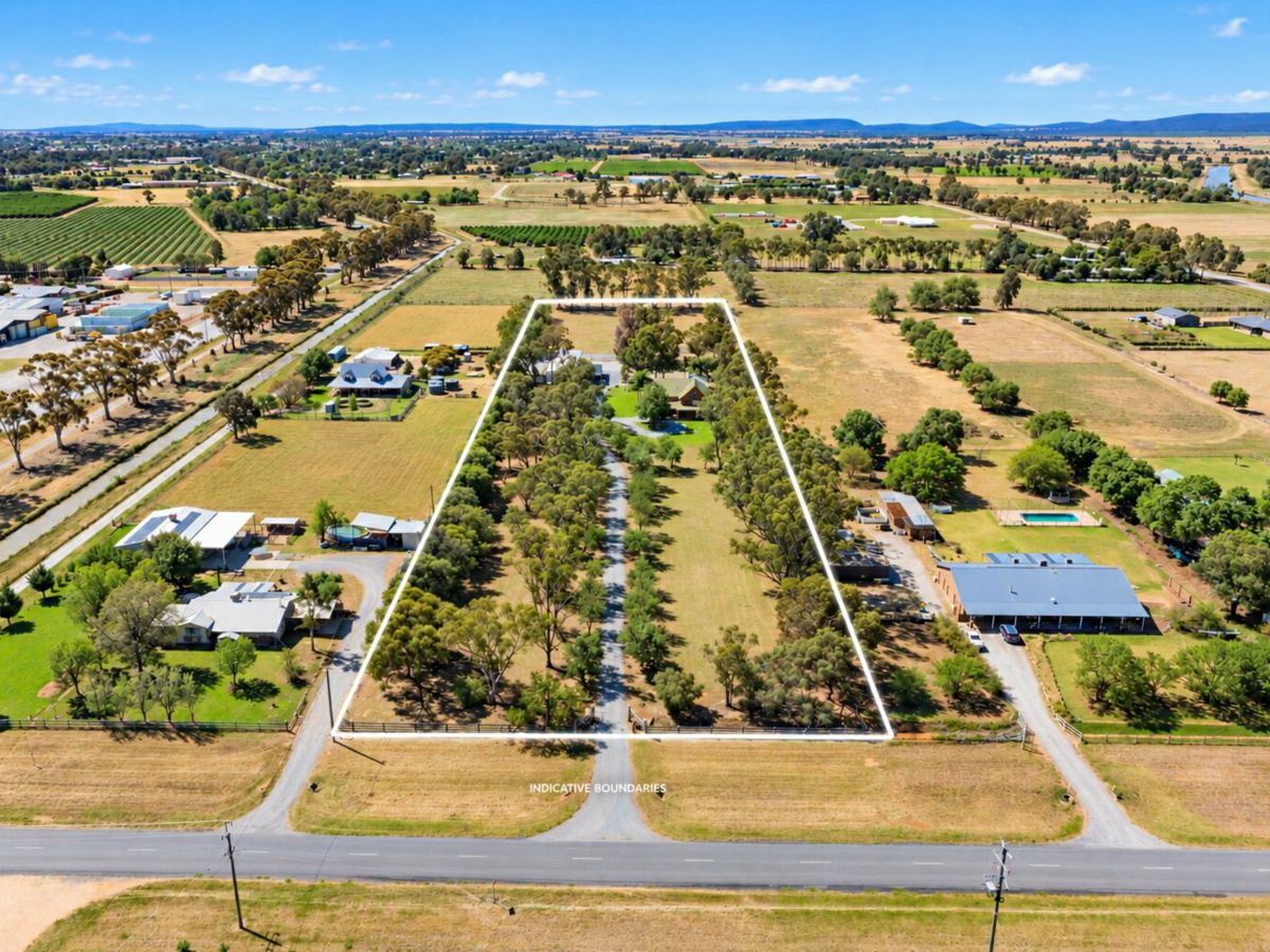 15 Merungle Hill Road, Leeton - image 2
