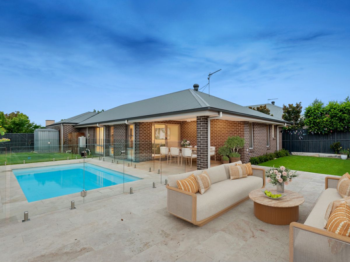 11 Pastoral Street, Pitt Town - image 1