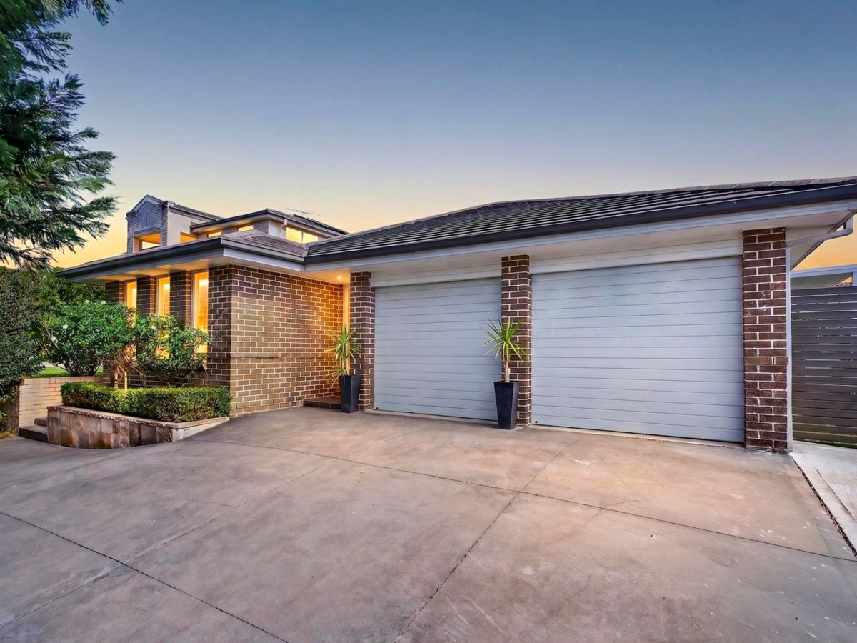 10 Freedom Circuit, Kellyville Ridge - image 1