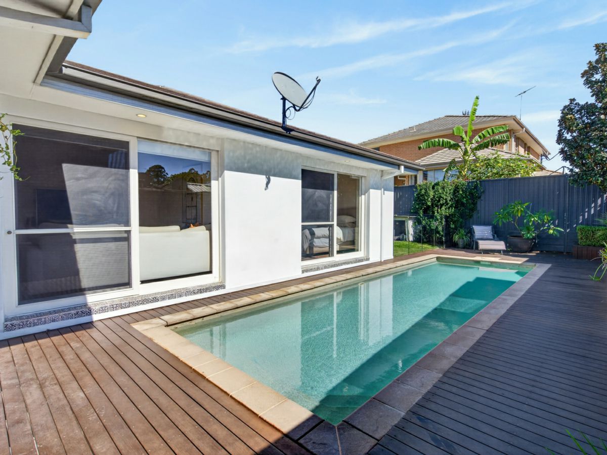 10 Freedom Circuit, Kellyville Ridge - image 2