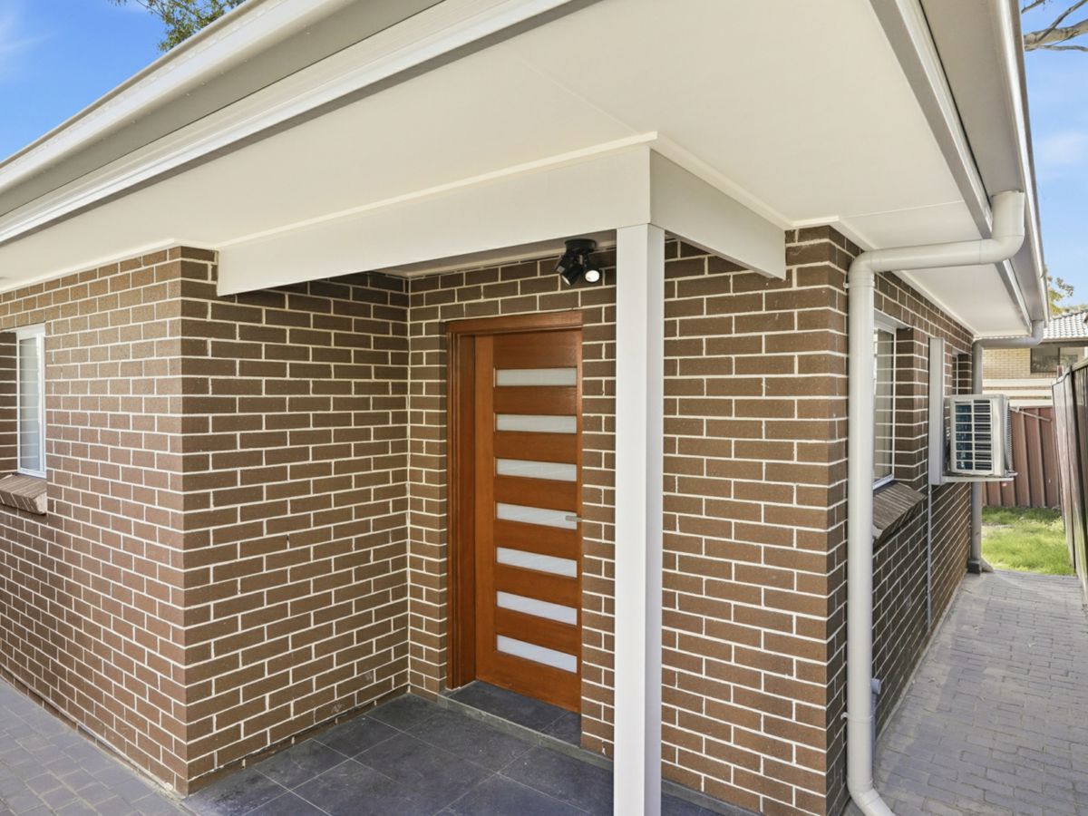 28A Glenn Street, Dean Park - image 3