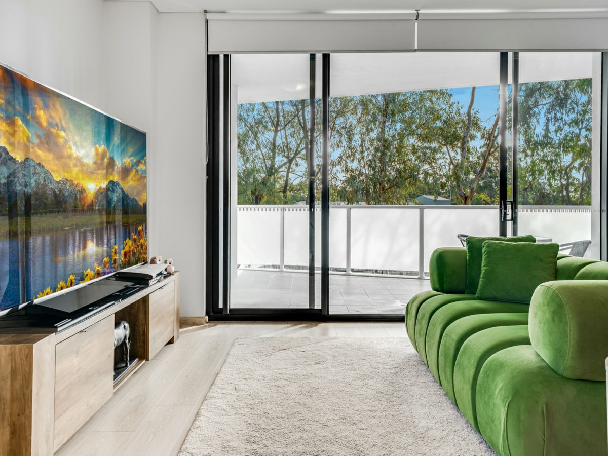 214/1 Herlina Crescent, Rouse Hill - image 3
