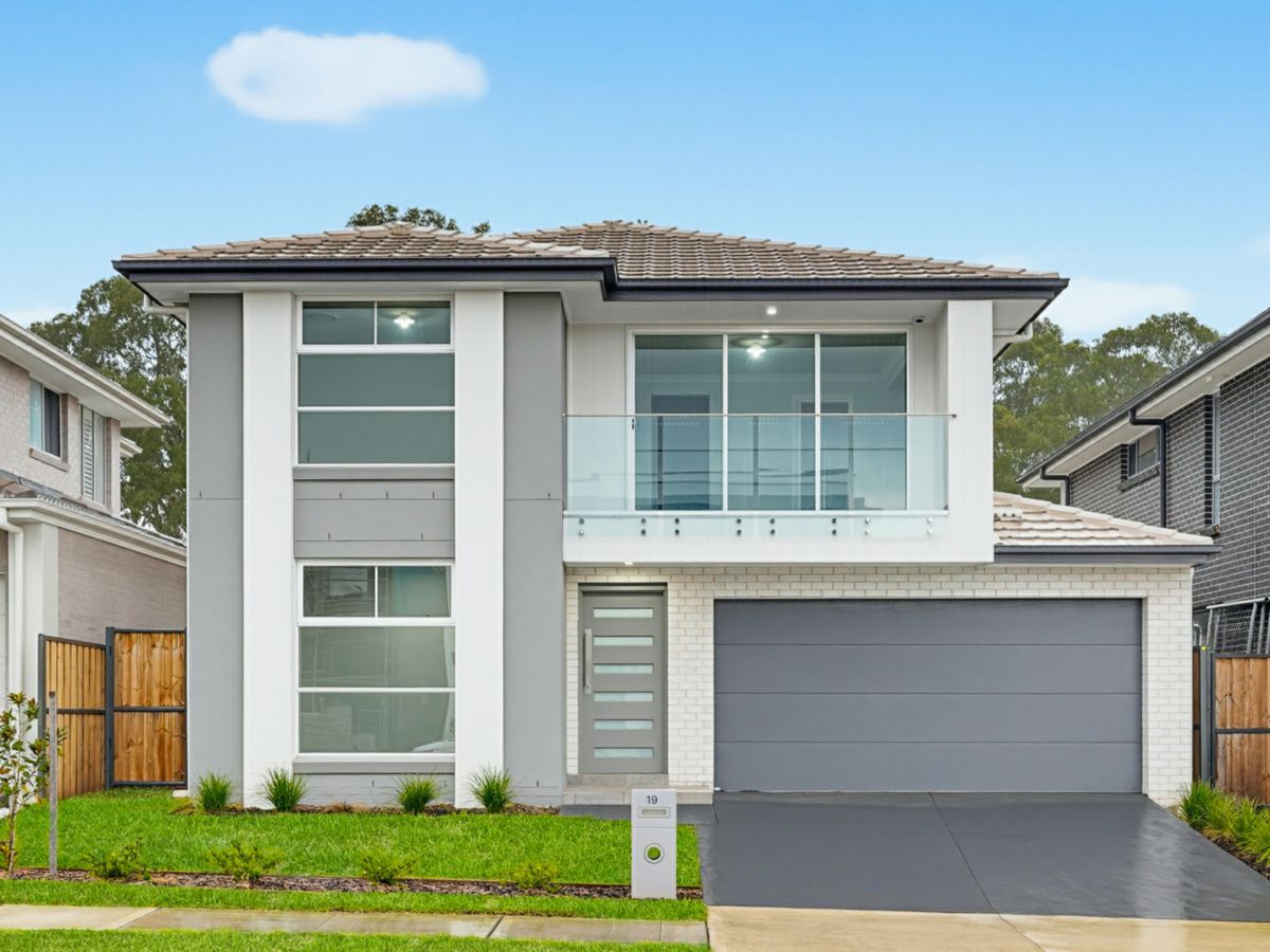 19 Bar Street, Box Hill - image 1