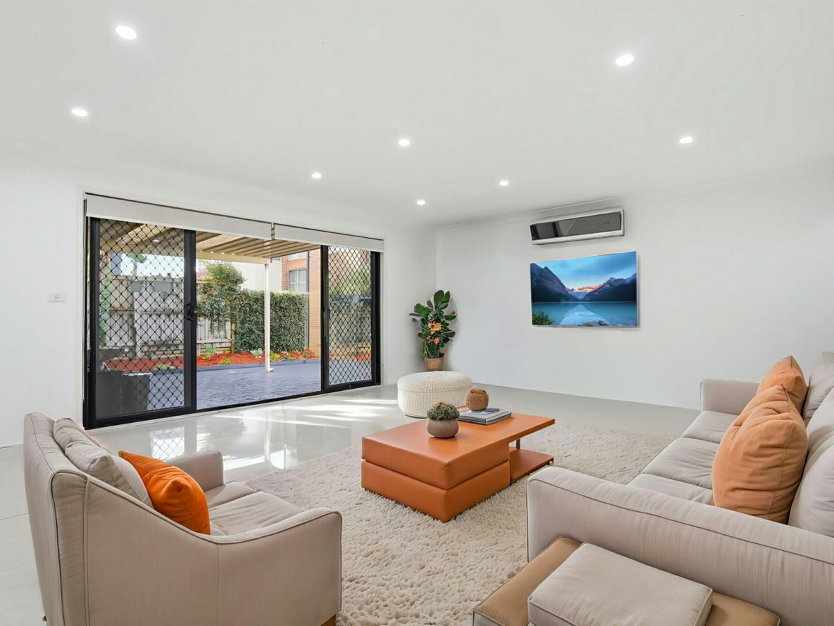 17 Clonmore Street, Kellyville Ridge - image 1