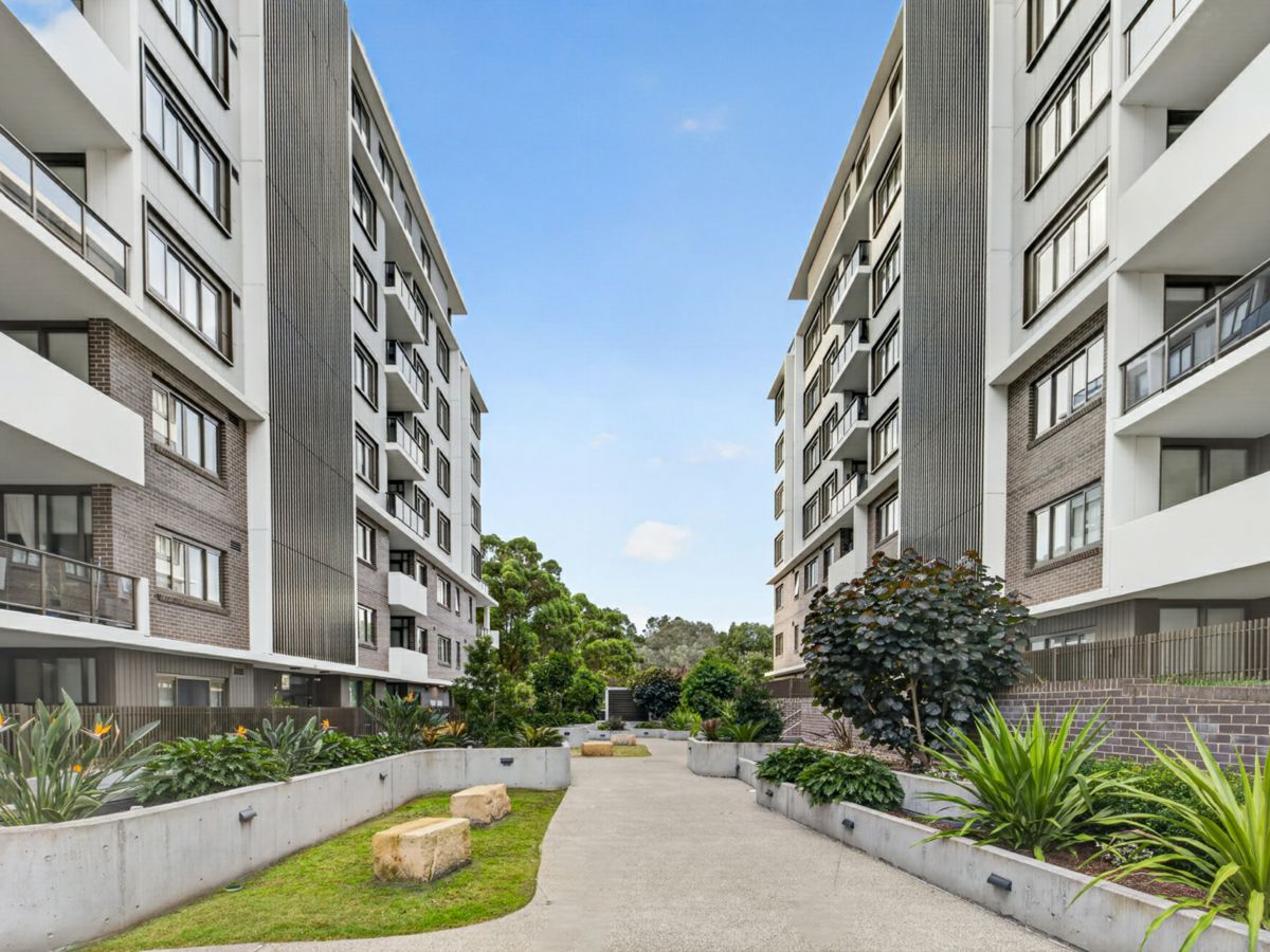 206/12A Carson Lane, St Marys - image 2