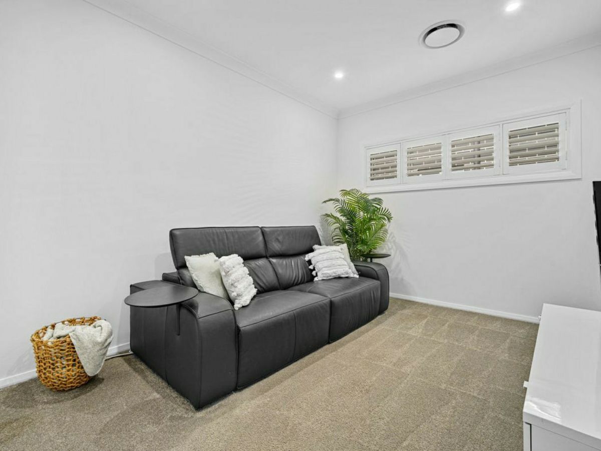 18 Putland Street, Grantham Farm - image 2