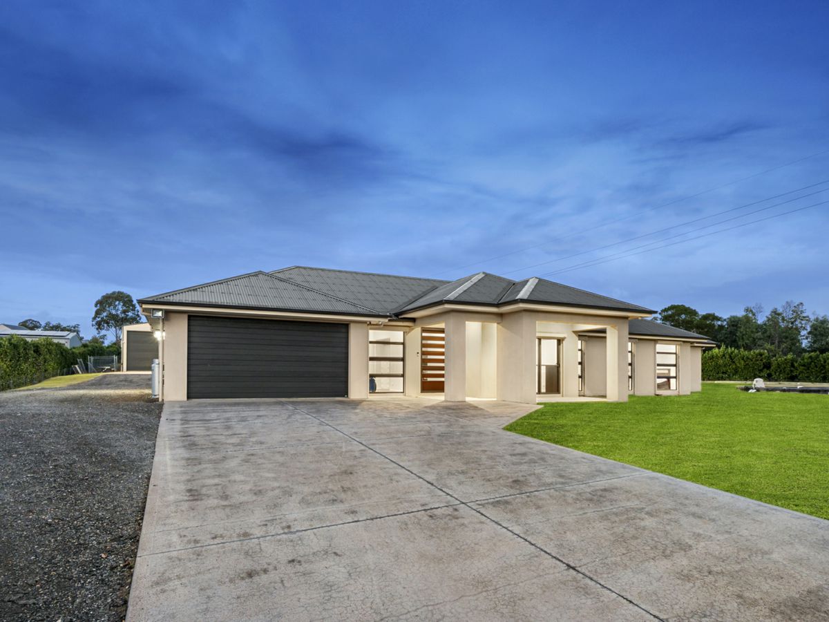 42 Wianamatta Circuit, Cattai - image 1