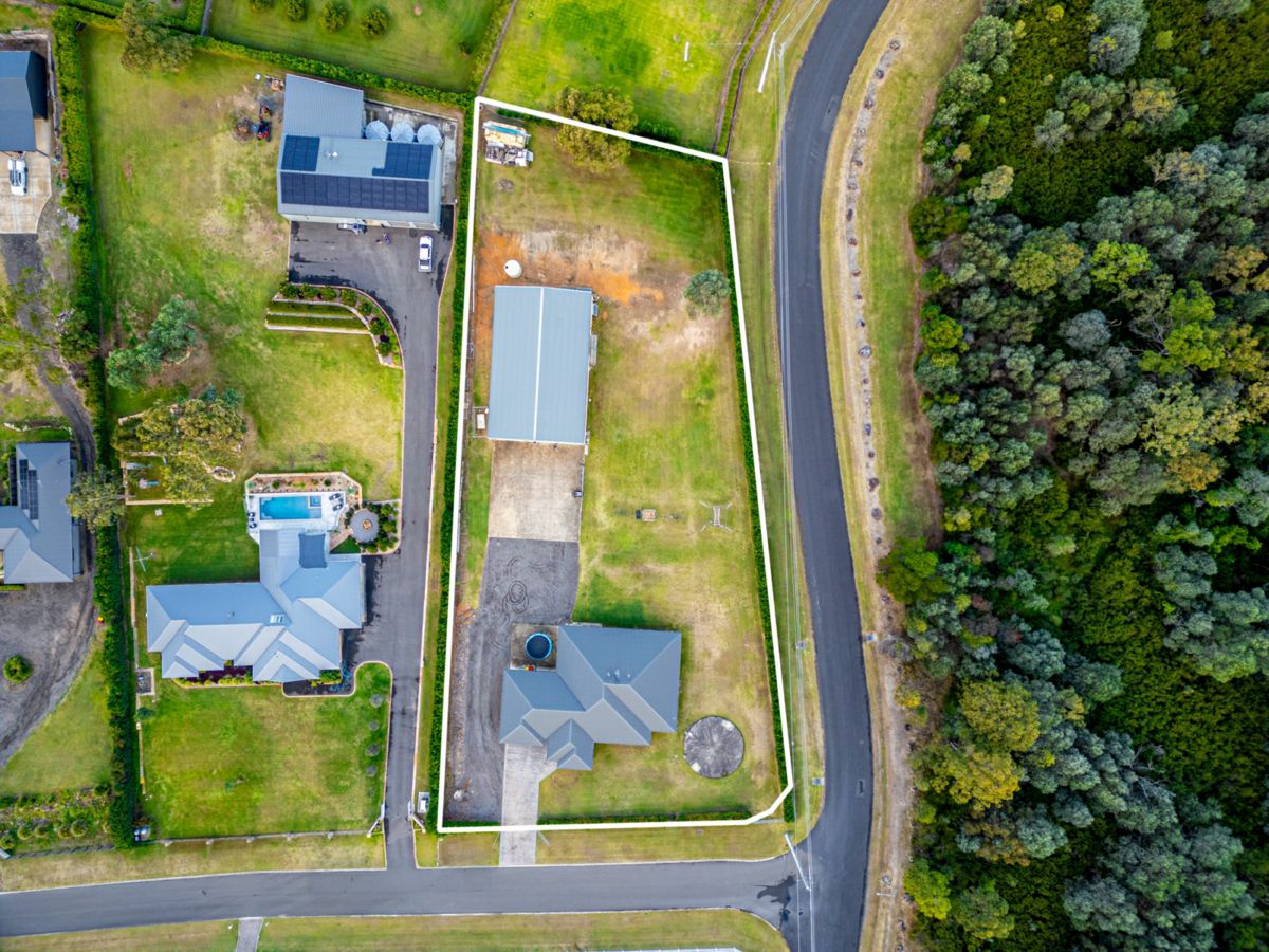 42 Wianamatta Circuit, Cattai - image 2