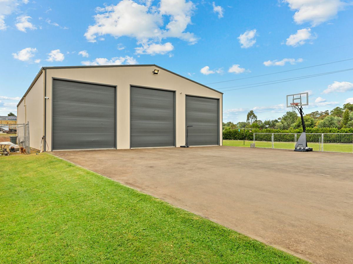 42 Wianamatta Circuit, Cattai - image 3