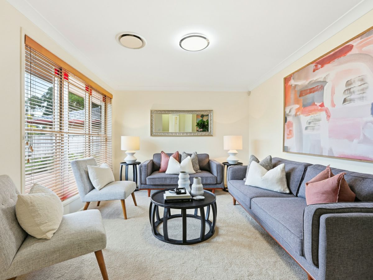 7 Deborah Place, Riverstone - image 2