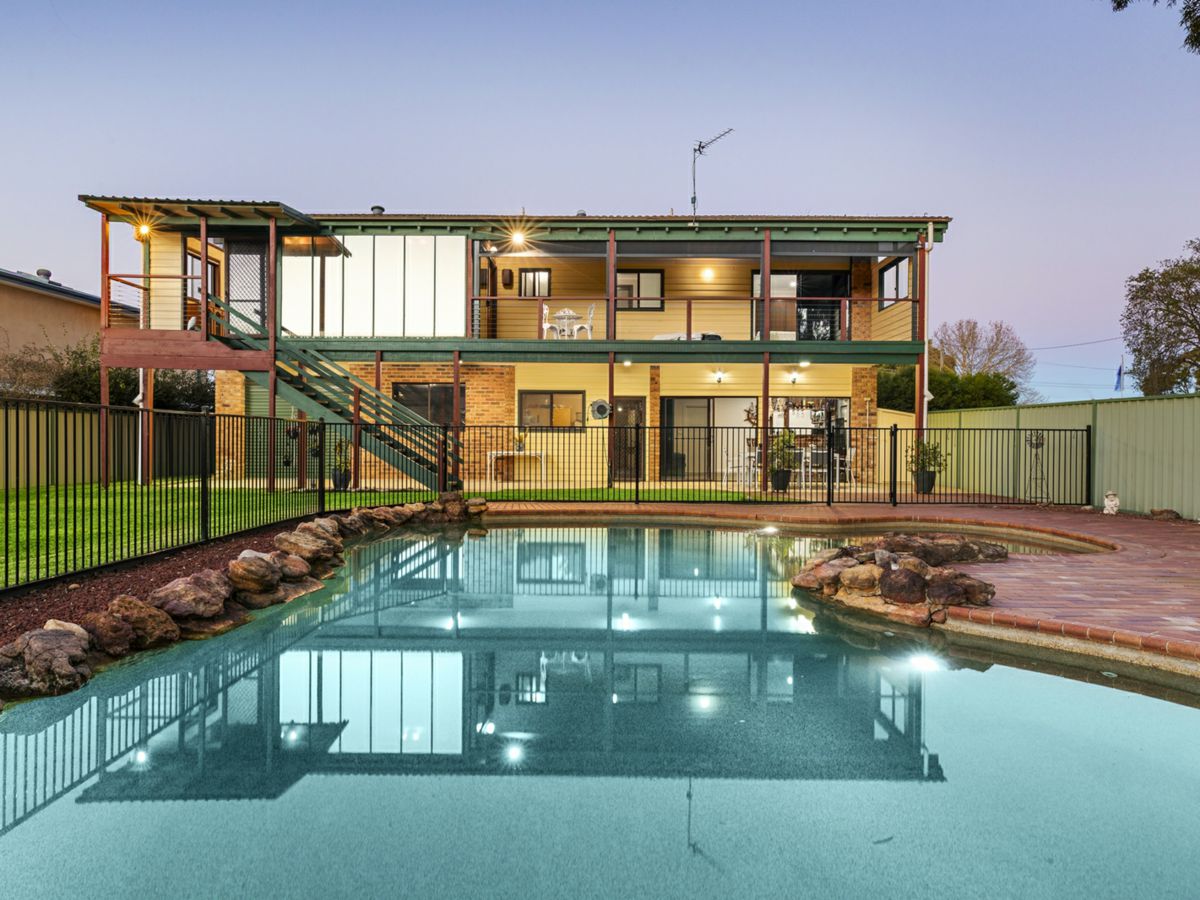 15 Hawkesbury Street, Pitt Town - image 3