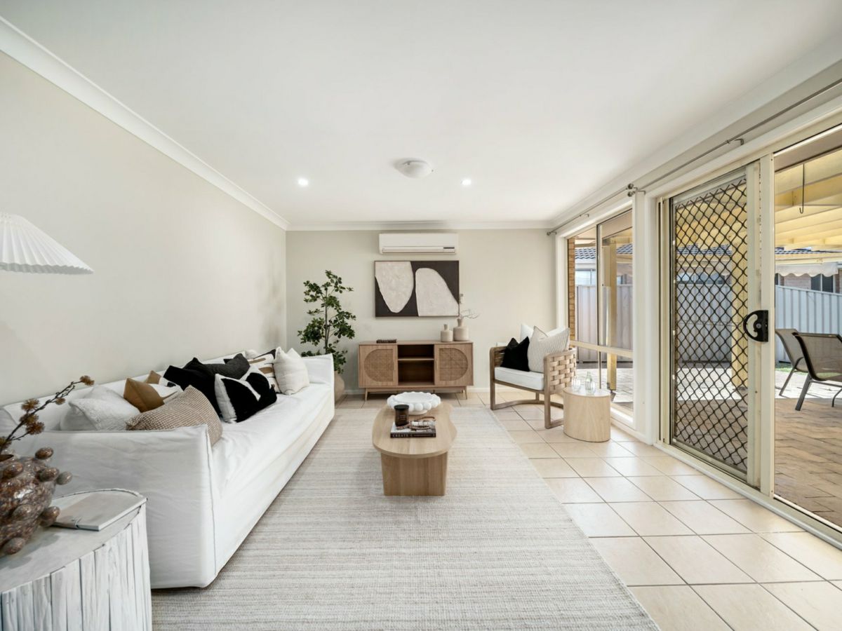 4 Betts Street, Kellyville Ridge - image 2