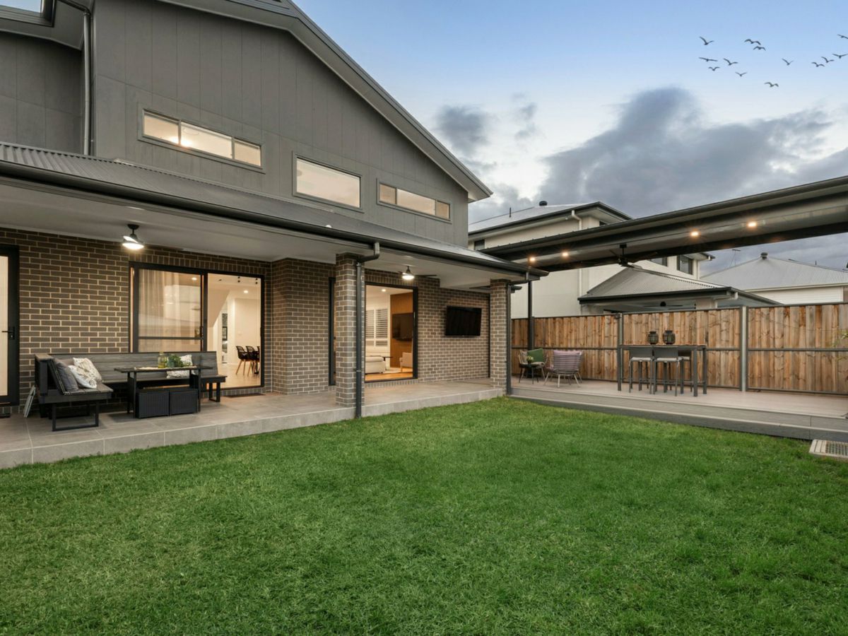 38 Sunburst Circuit, Gables - image 3