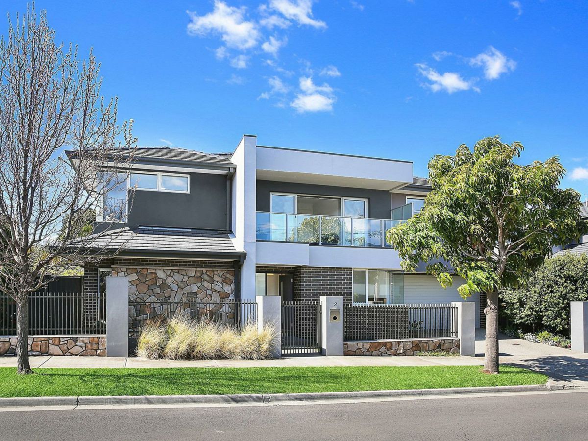 2 Marks Street, Strathmore - image 1