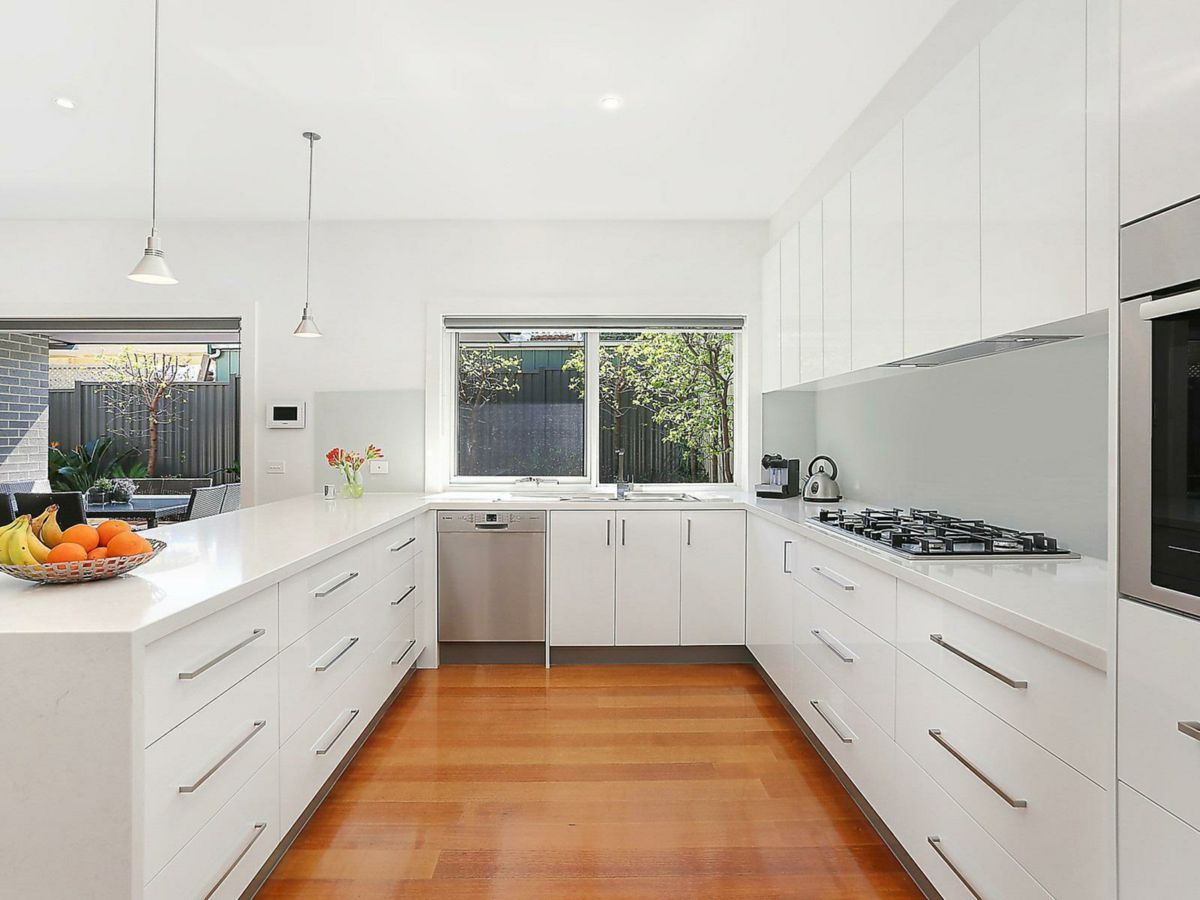 2 Marks Street, Strathmore - image 2