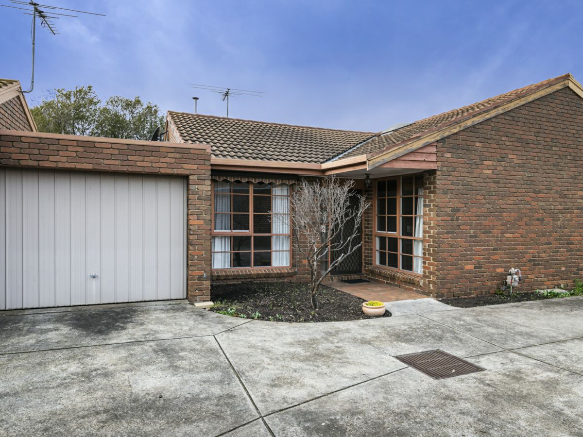 4/14 Callander, Pascoe Vale - image 1