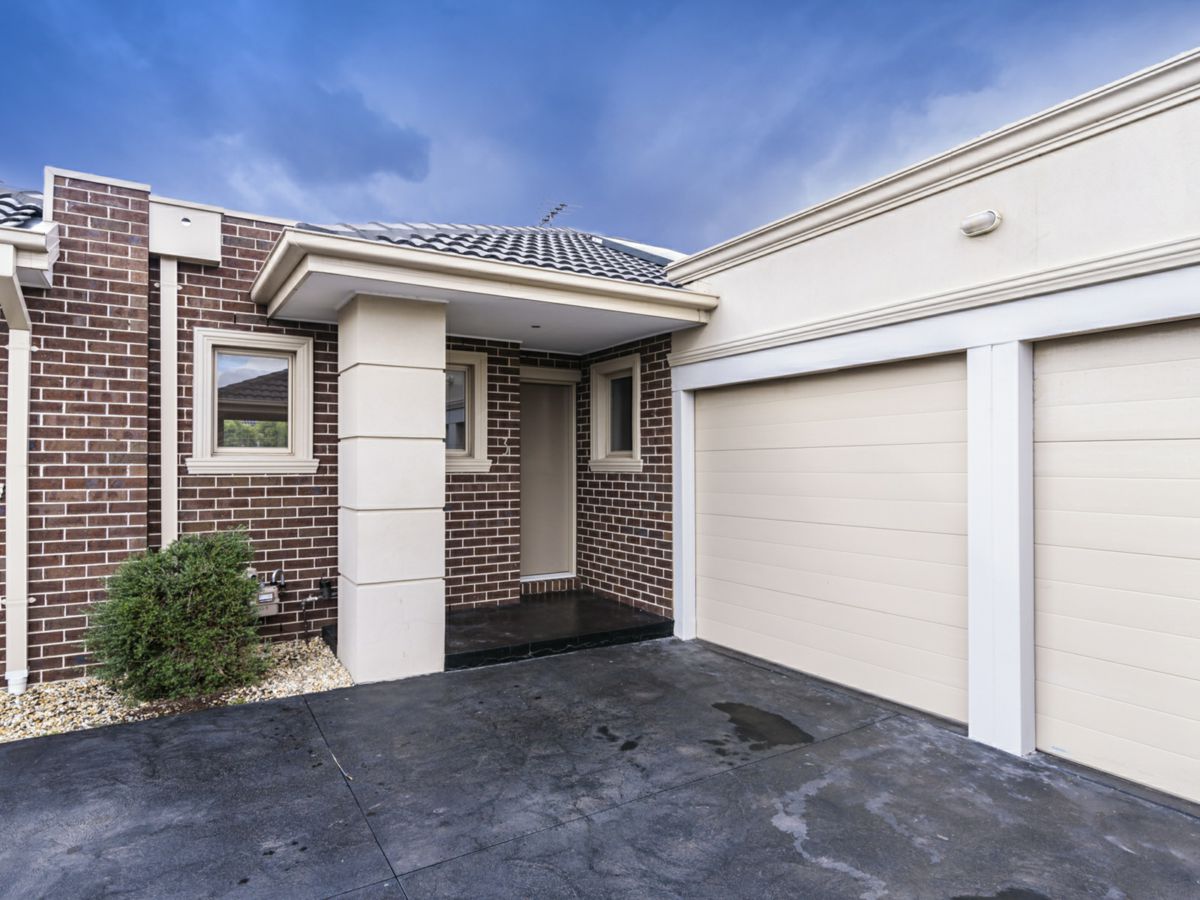 3/83 Essex Street, Pascoe Vale - image 1