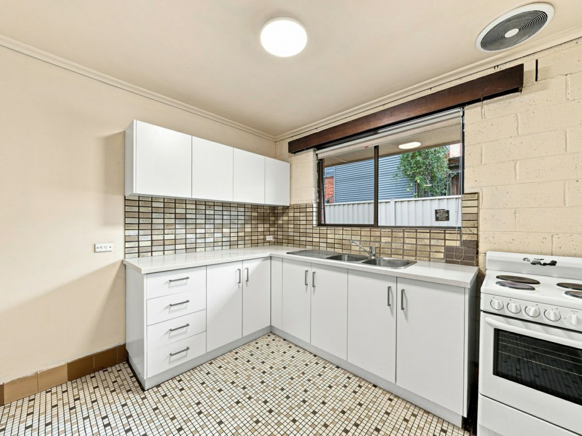 4/20 Moray Street, Fawkner - image 2