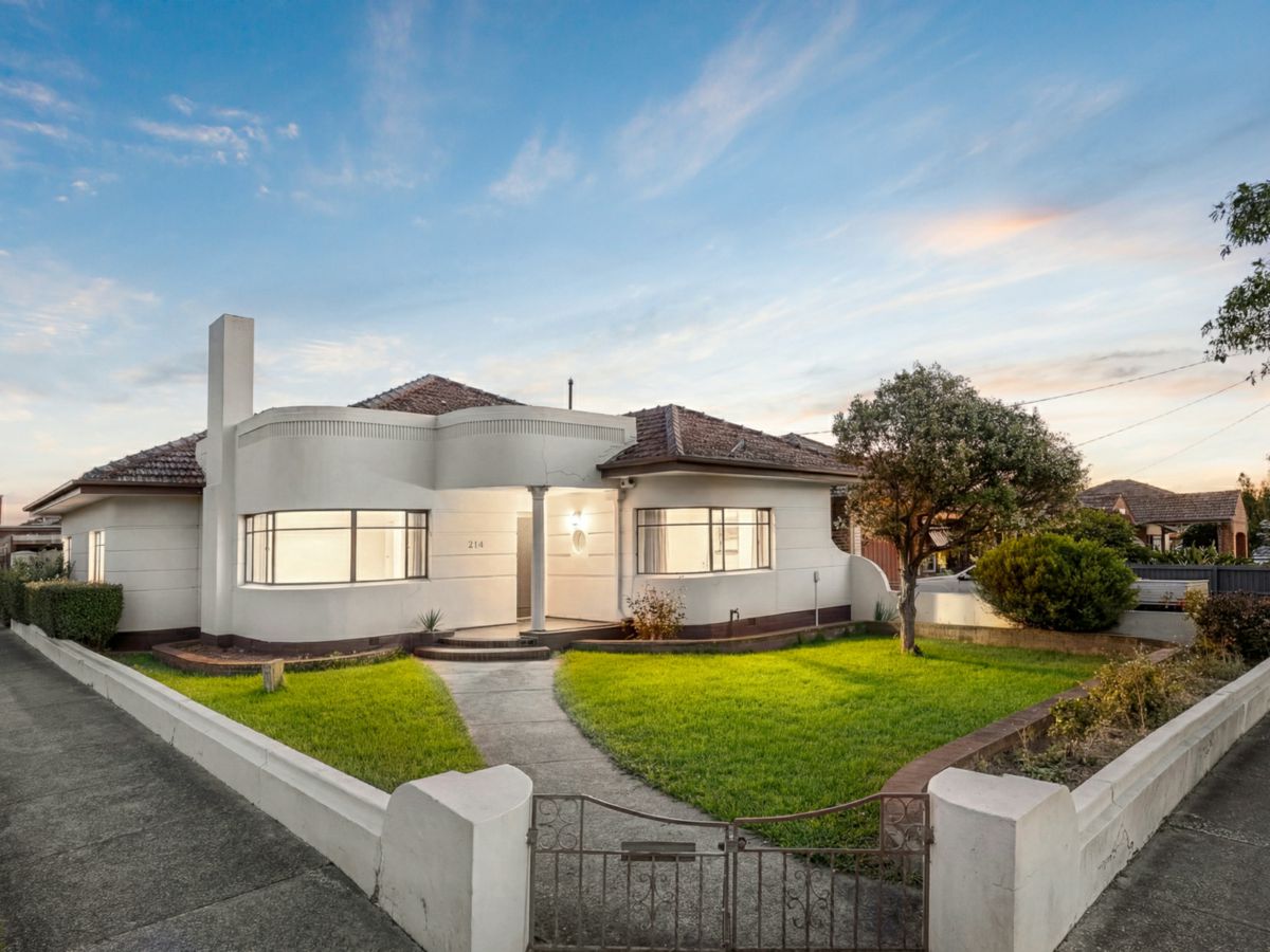214 Melville Road, Pascoe Vale South - image 1
