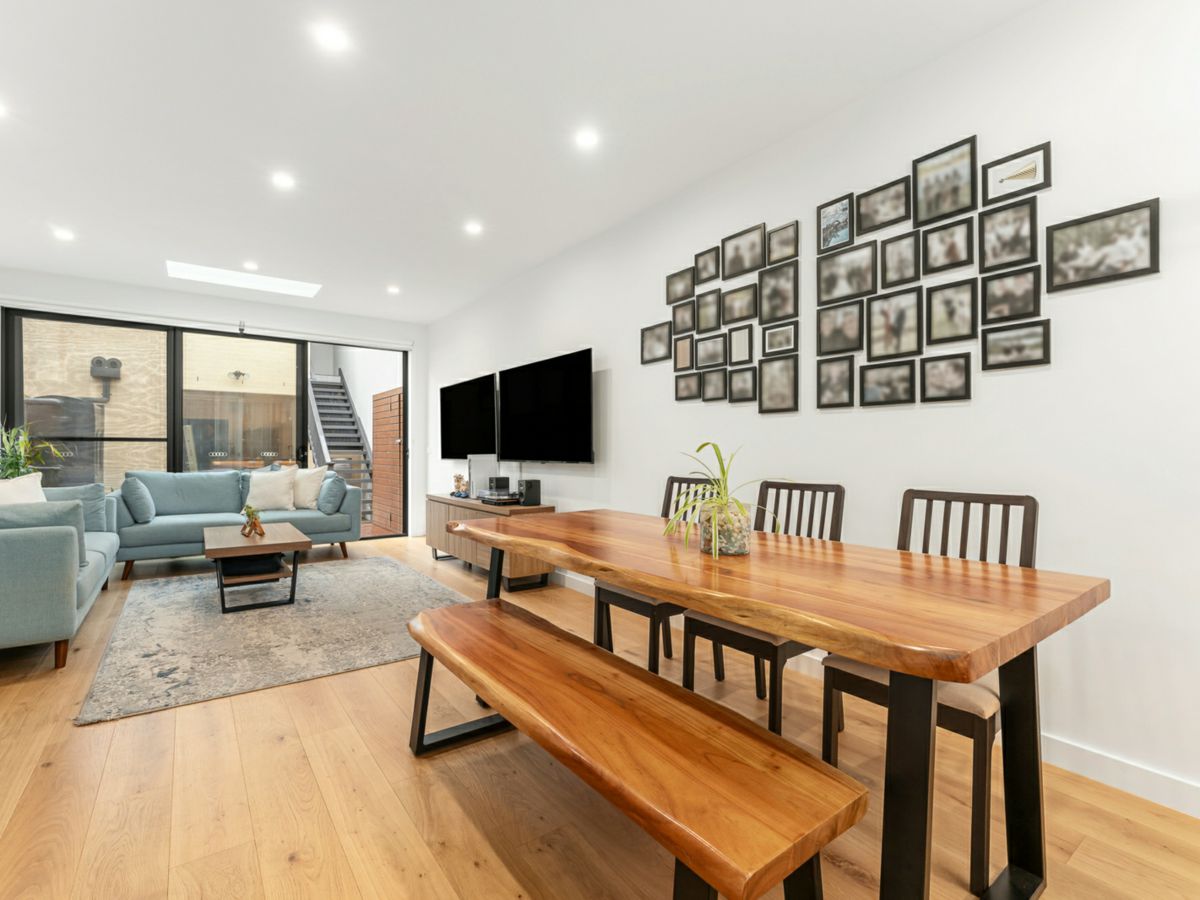187C Bell Street, Coburg - image 1