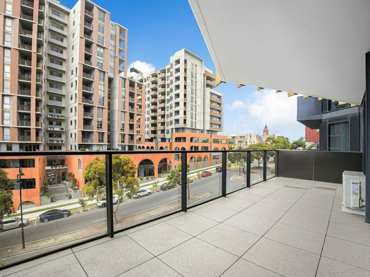 104A/21 Pentridge Boulevard, Coburg - image 3