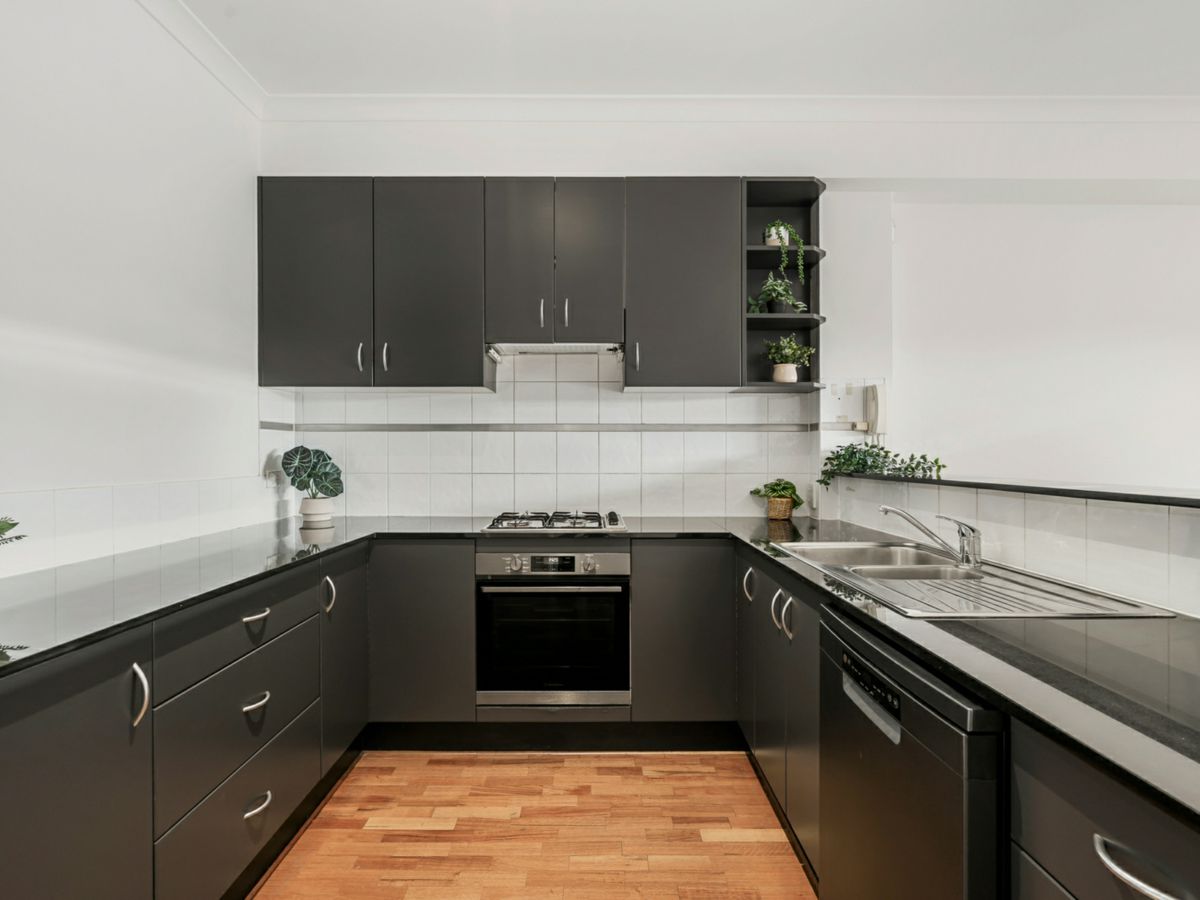 21 Nunan Street, Brunswick East - image 3