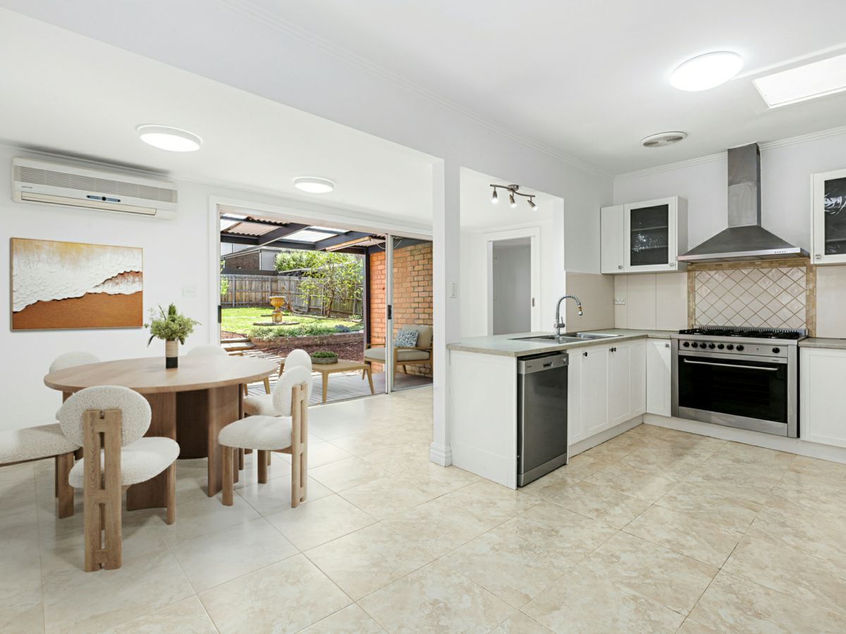 31 Garnet Street, Essendon West - image 3