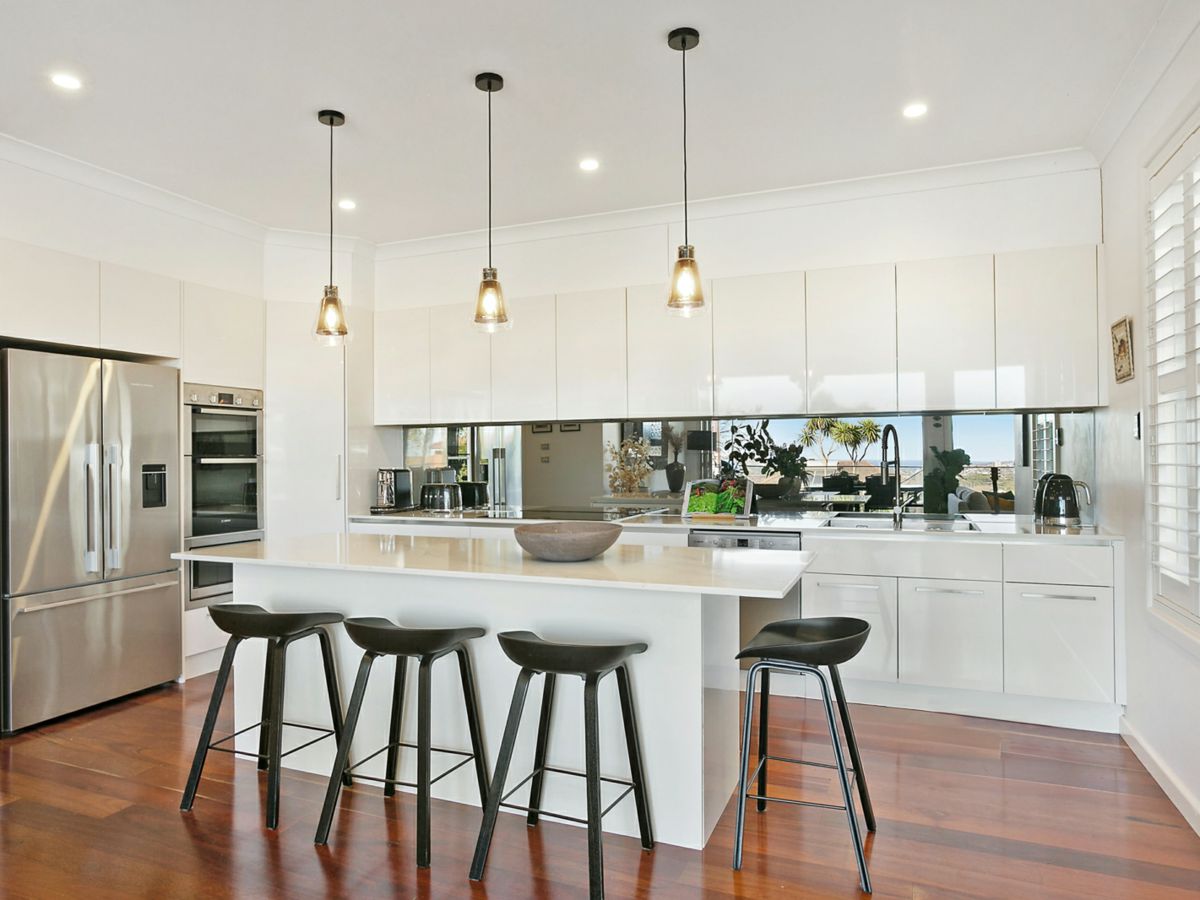 71 Roosevelt Avenue, Allambie Heights - image 2