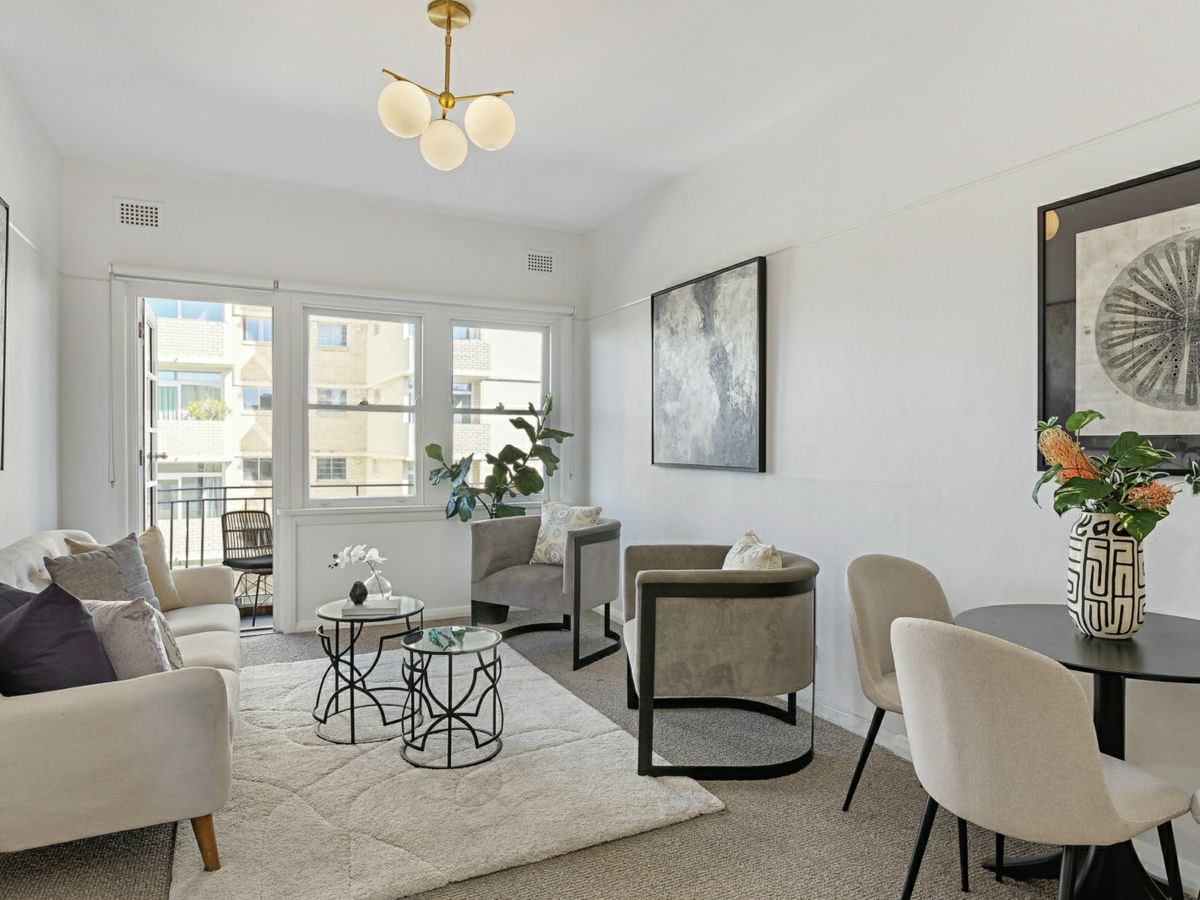 11/135 Sydney Road, Fairlight - image 2