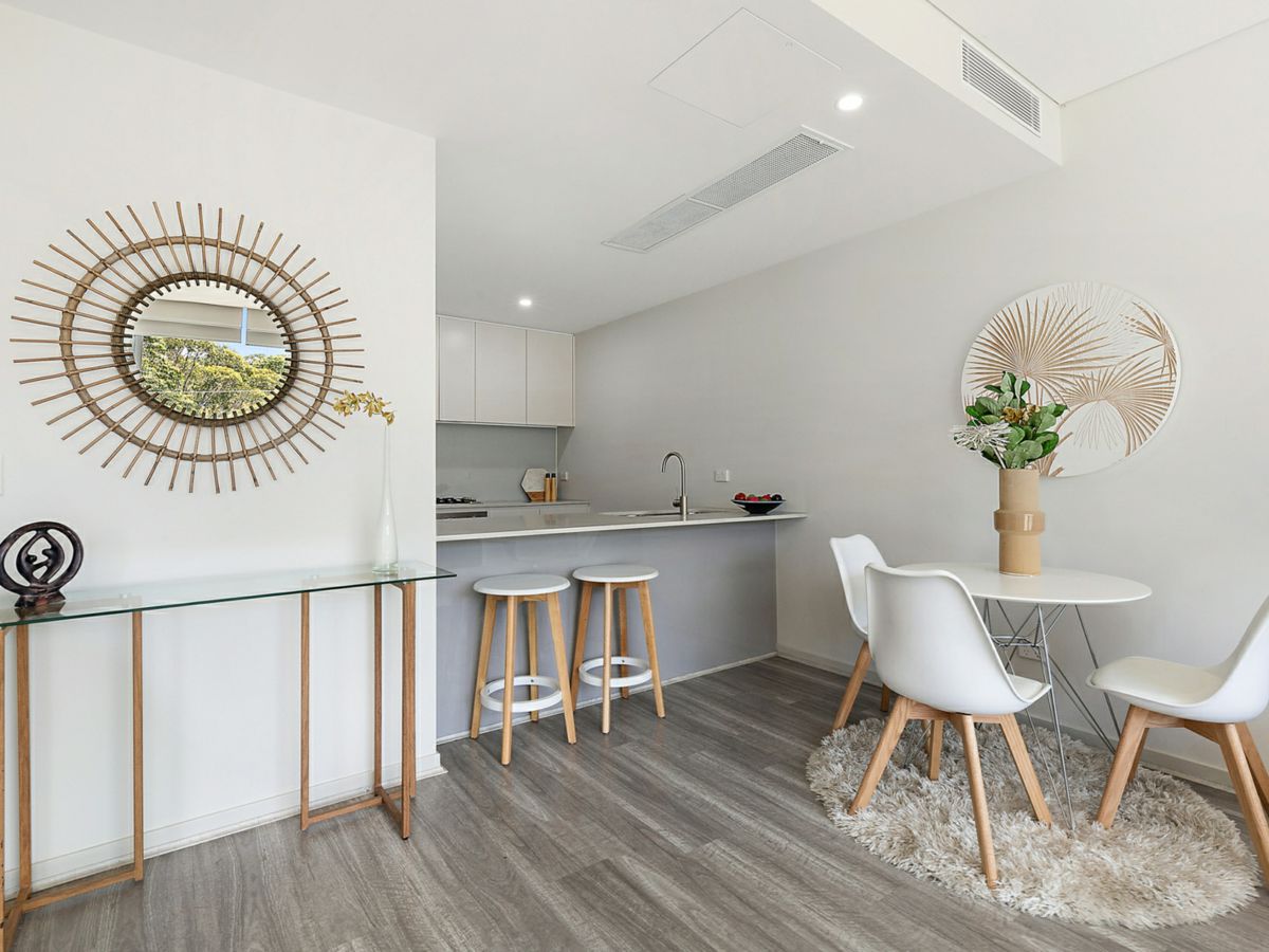 403B/23 Roger Street, Brookvale - image 2