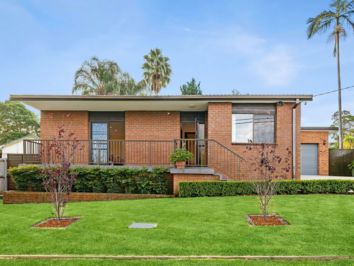 4 Goondari Road, Allambie Heights - image 1