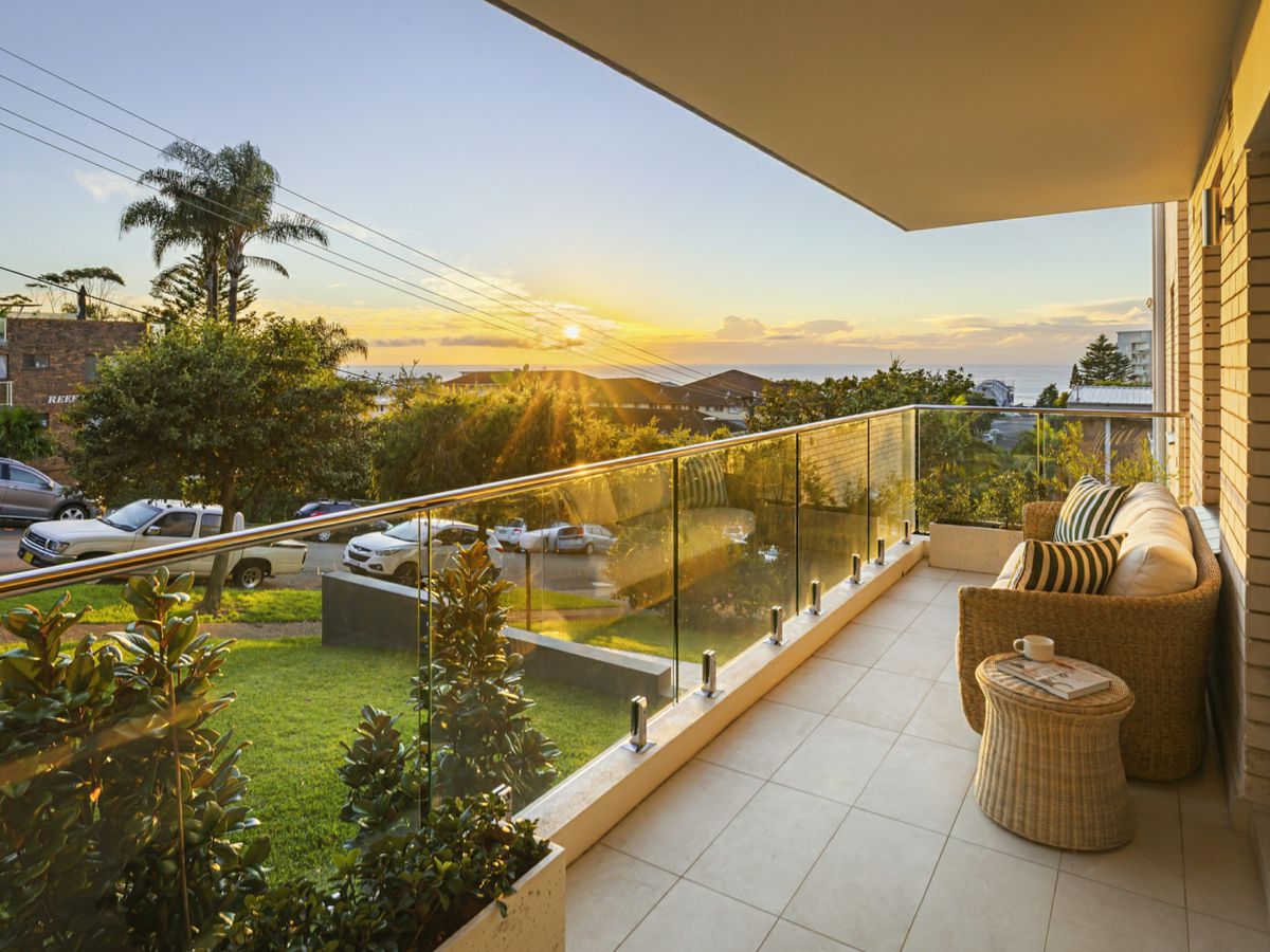 4/18 Ramsay Street, Collaroy - image 1