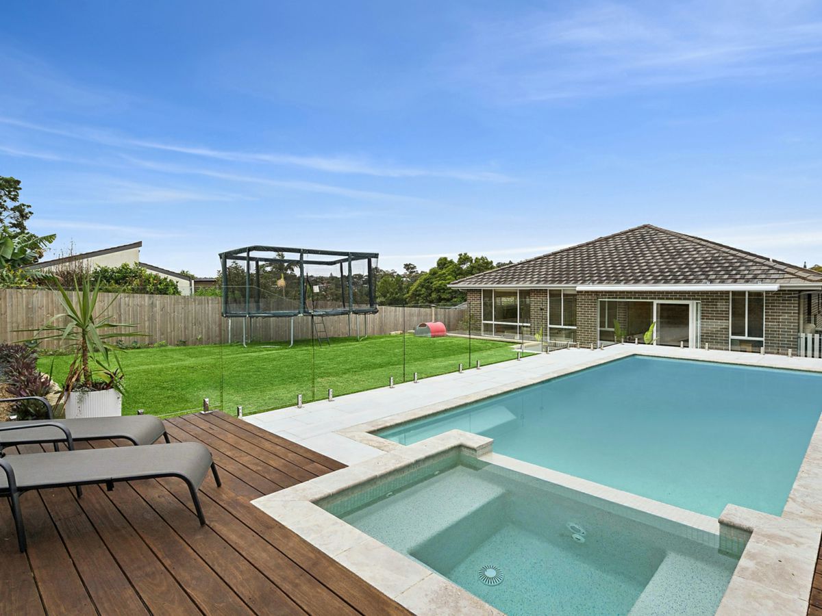 10 Kentwell Road, Allambie Heights - image 2
