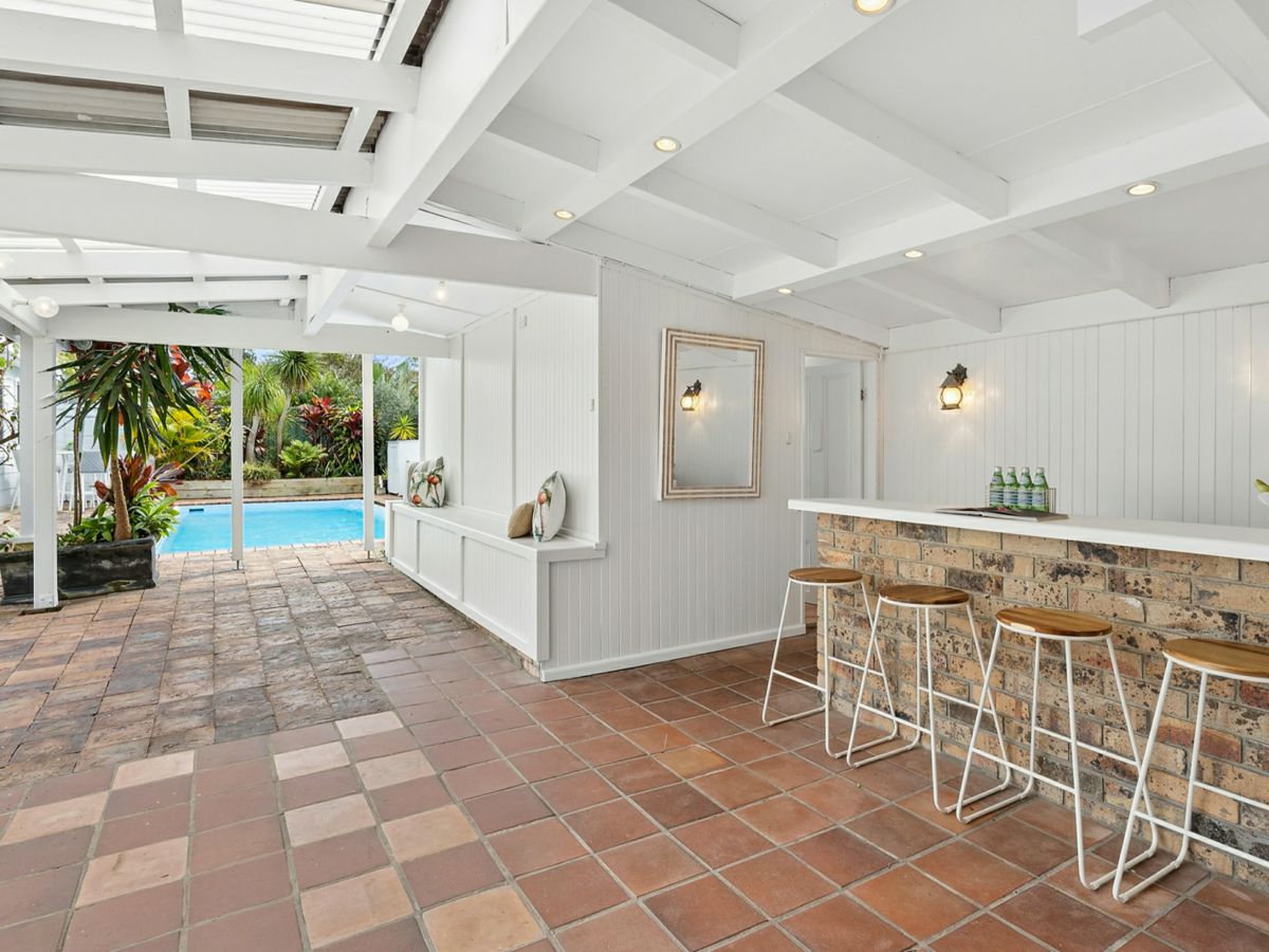 210 Fisher Road North, Cromer - image 1