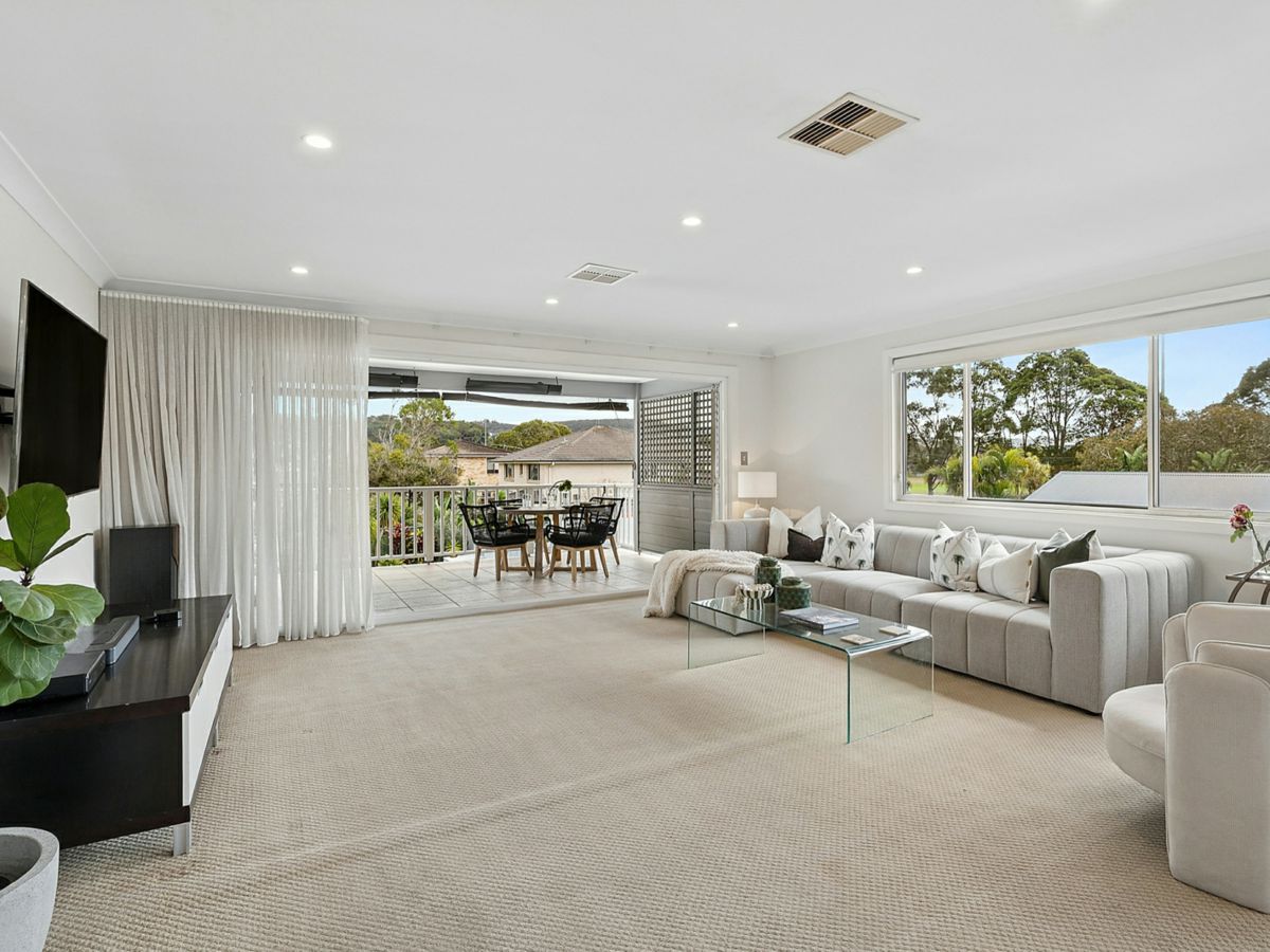 210 Fisher Road North, Cromer - image 3