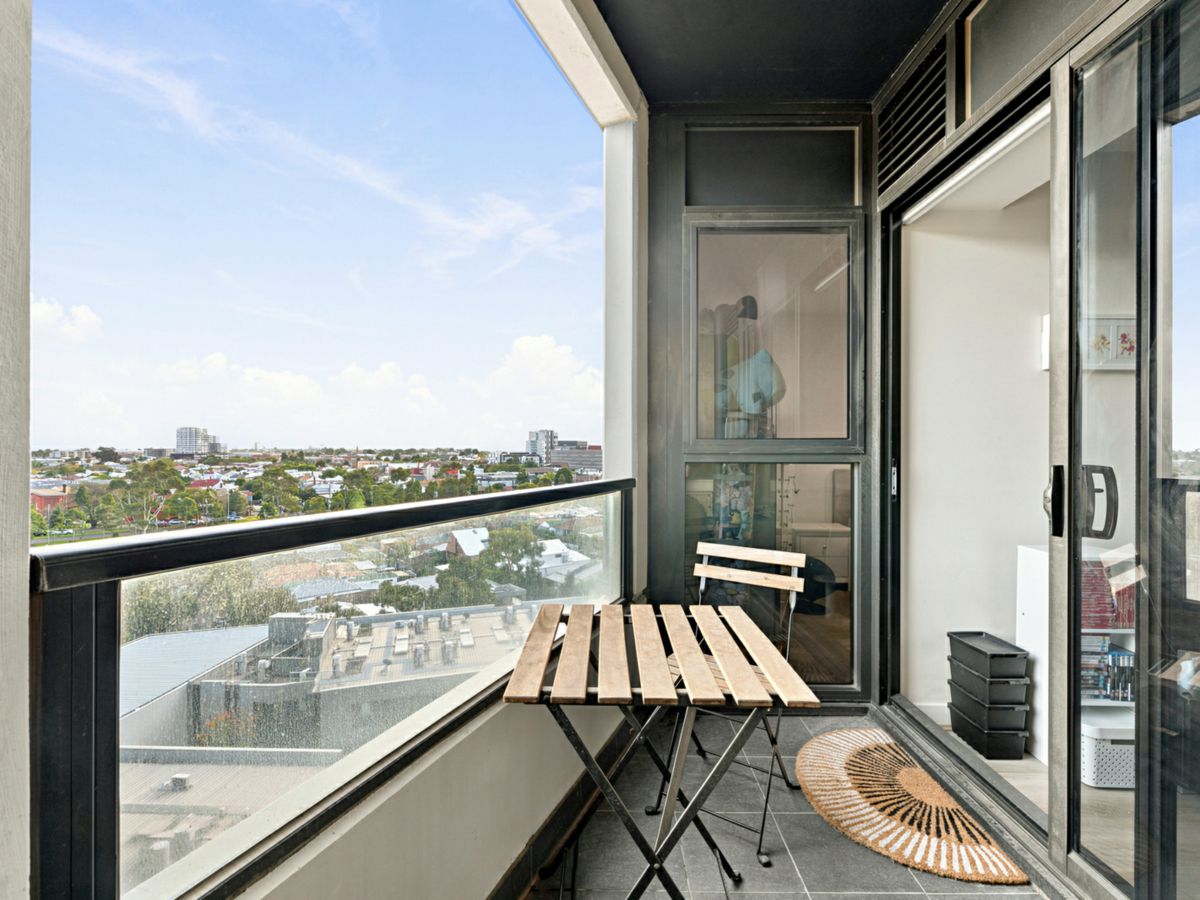 907/240 Barkly Street, Footscray - image 3