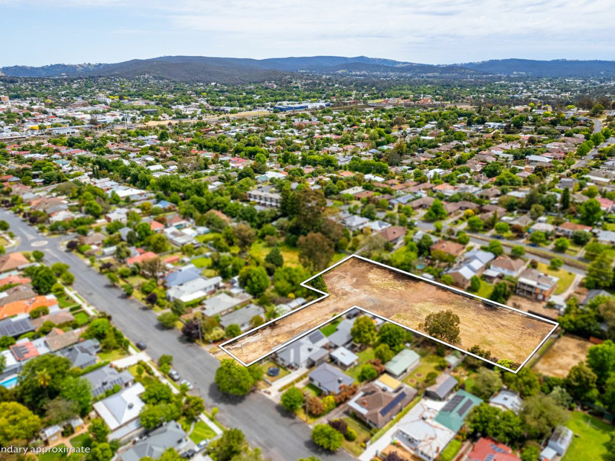254 Walsh Street, East Albury - image 1
