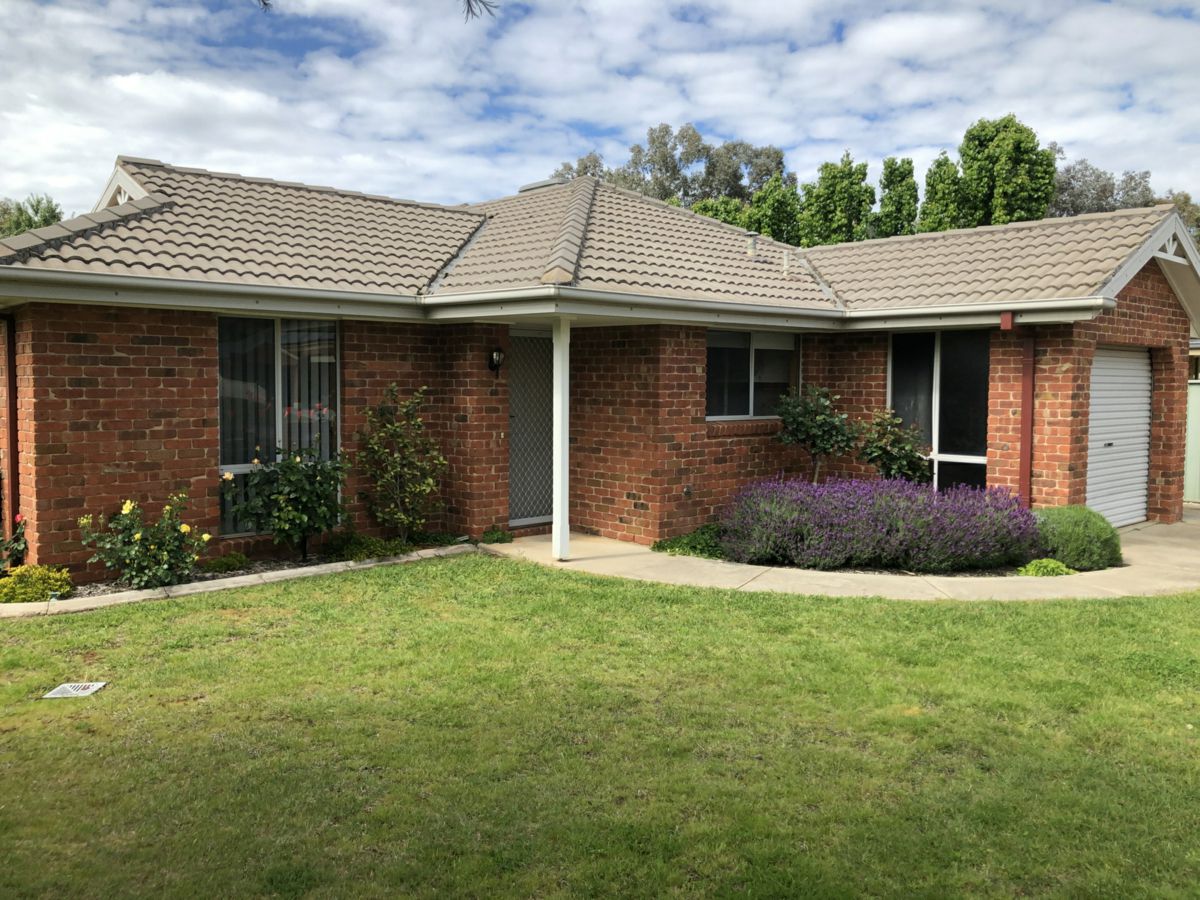 68 Crawshaw Crescent, Glenroy - image 1