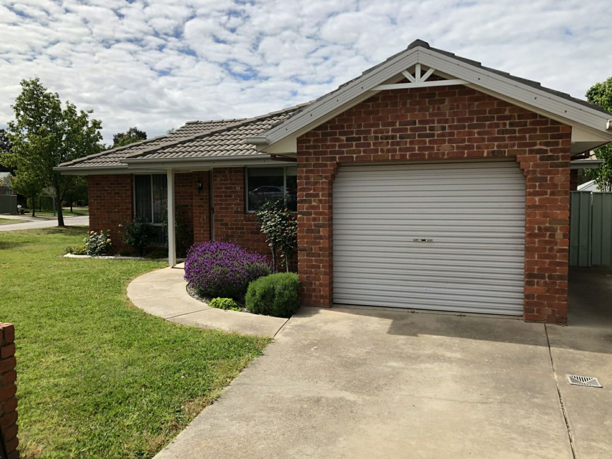 68 Crawshaw Crescent, Glenroy - image 2