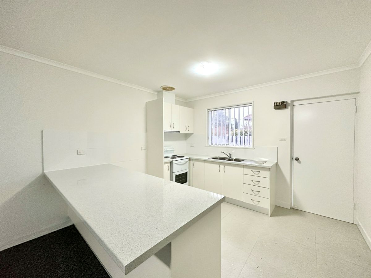 1/514 Kotthoff Street, Lavington - image 1
