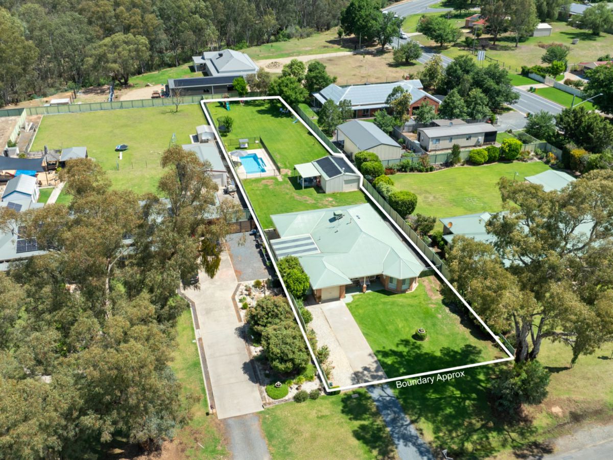 46 Victoria Street, Howlong - image 2