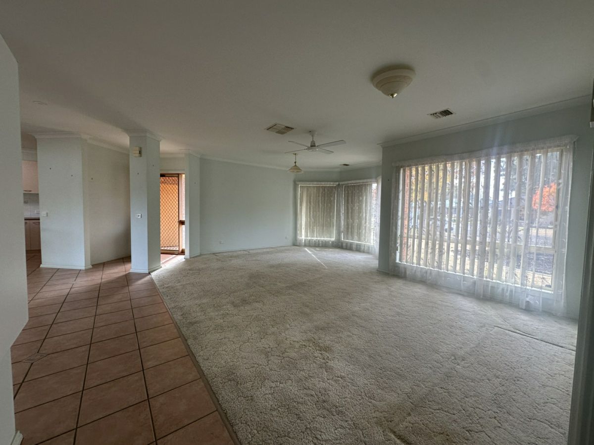 15 Irene Court, North Albury - image 2