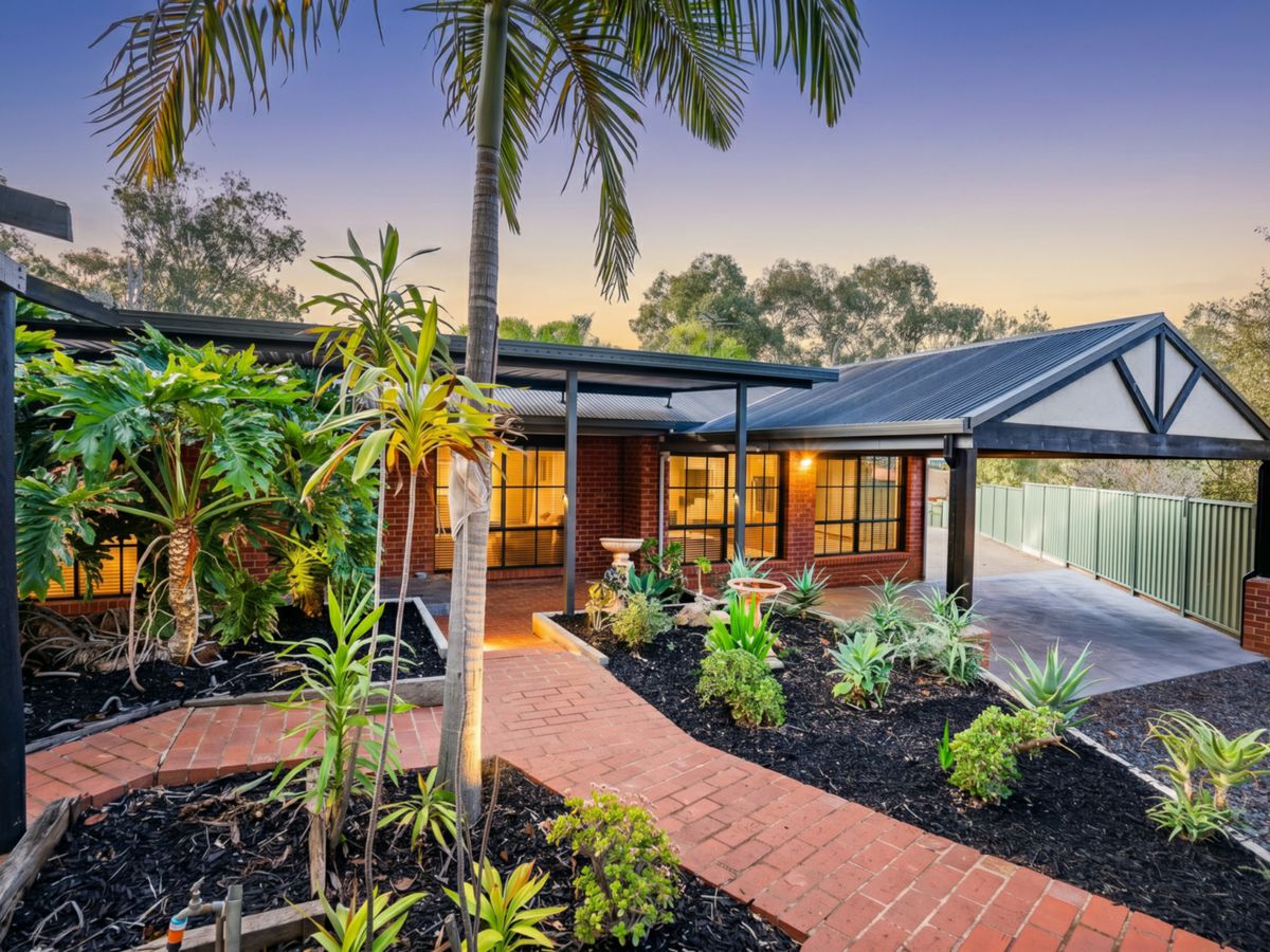 10 Selwyn Court, Thurgoona - image 1
