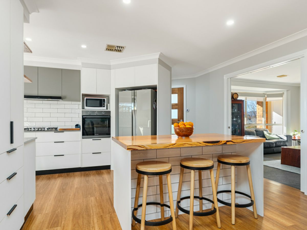 10 Osprey Circuit, West Wodonga - image 3