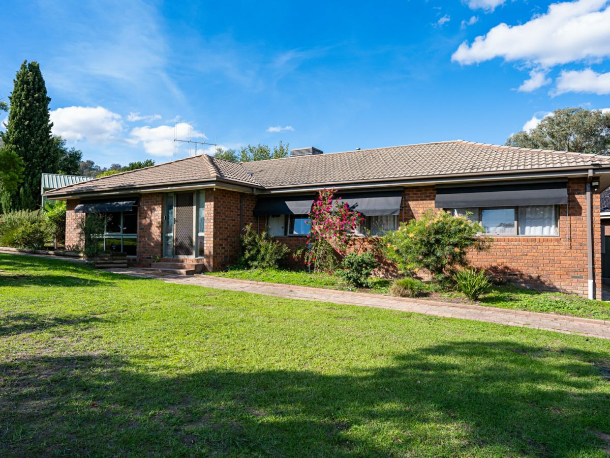 1 Barook Place, Springdale Heights - image 1