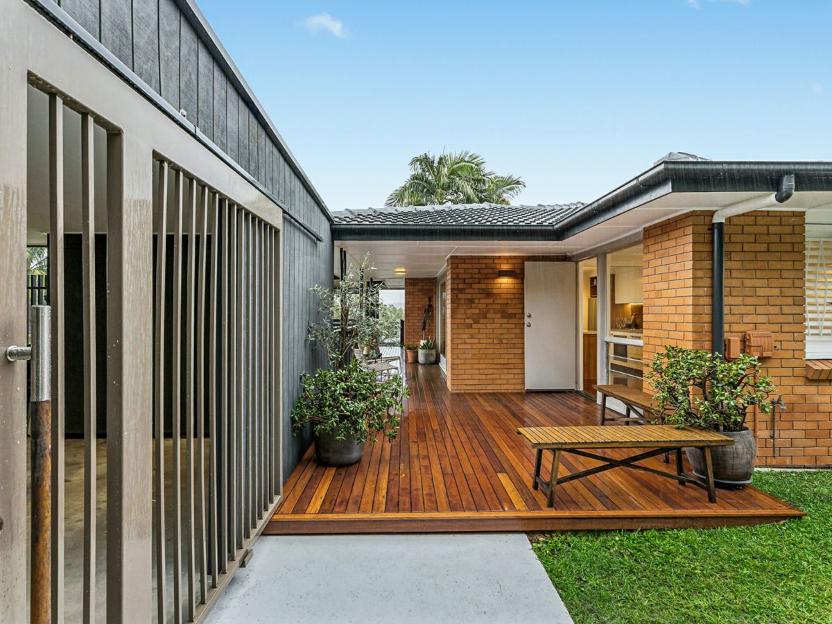 20 Lansdowne Street, Newmarket - image 2